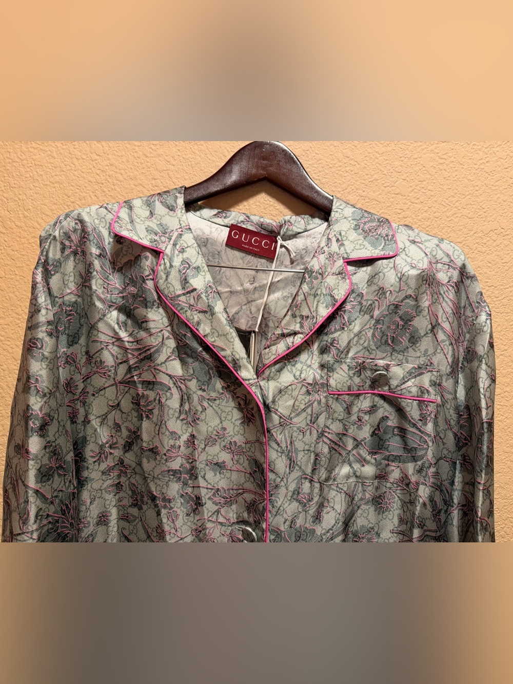 New Gucci GG Supreme Logo Floral Silk Pajamas Sleepwear Green Pink Size 44 US L - Picture 2 of 14